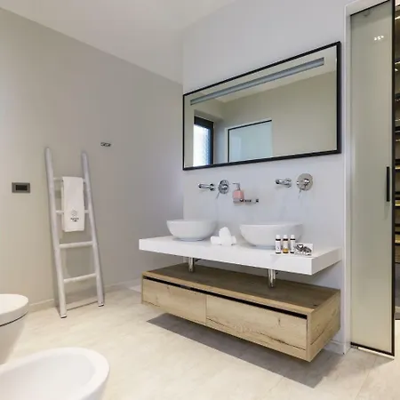 Luxury Villa With Private Pool In Rhodes Вілла